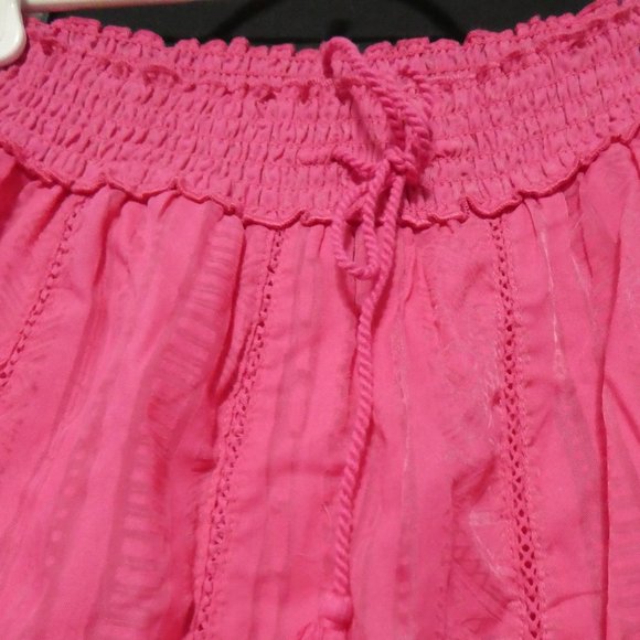 AEROPOSTLE Trending Pink Geometric Burnout Hi-Lo / High-Low Skirt - Picture 7 of 12